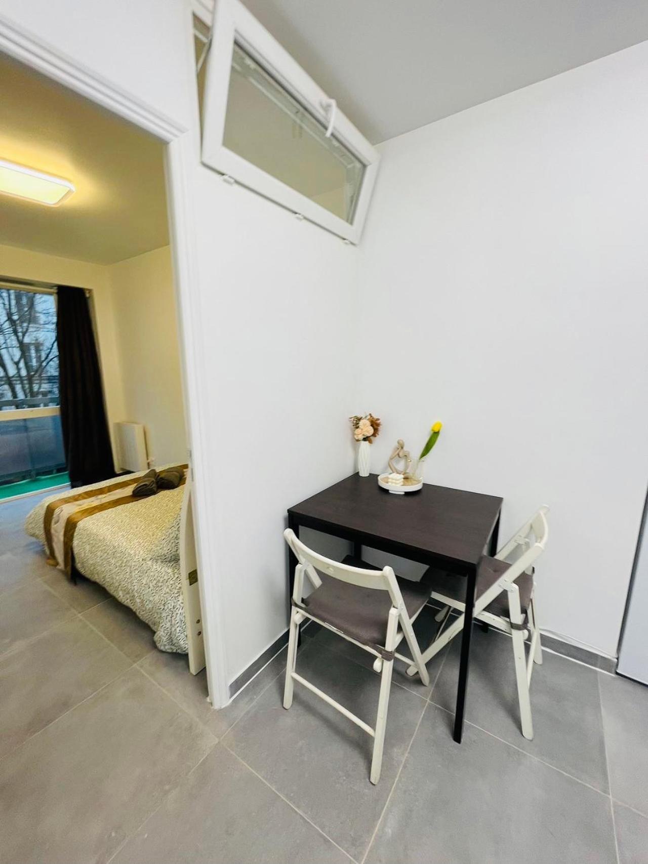 Dream Dwell Paris-Two Bedrooms Apart Near Gare Du Nord Luaran gambar